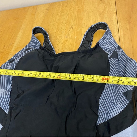 One Piece Swimsuit Size Large Womens Black Gray Stretch - Picture 7 of 12